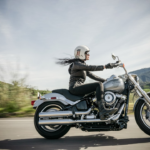 Veja como usar Aprenda como comprar motos com 50% de Desconto no celular